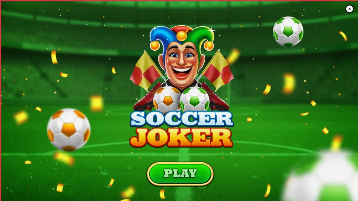 Tampilan visual slot Soccer Joker dengan tema stadion dan simbol wasit joker